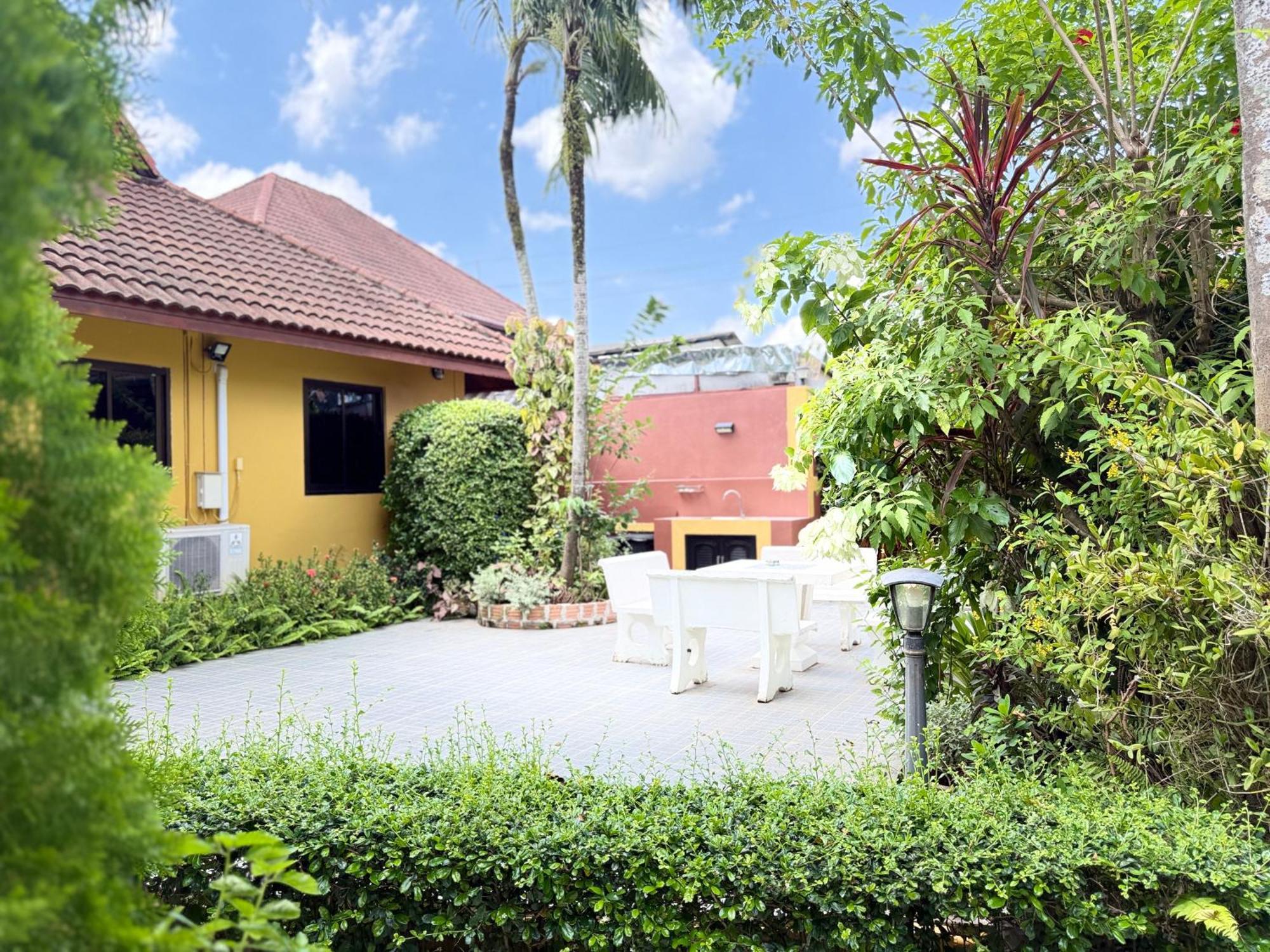 Family Bungalow Kamala Экстерьер фото